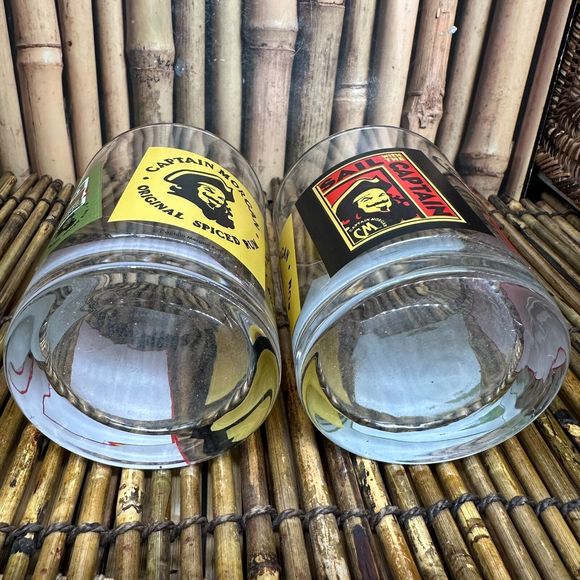 Lot Of 2 Captain Morgan Original Spiced Rum Double Rocks Glasses Born To Rum - Picture 7 of 7